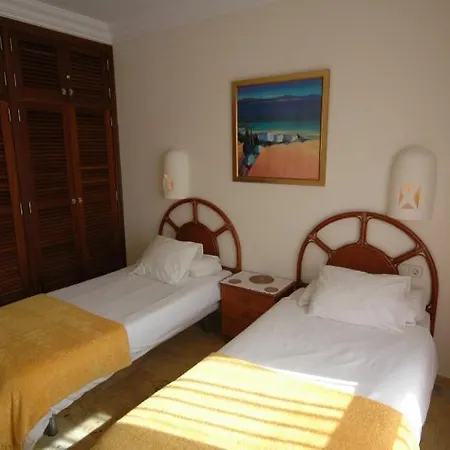 In Playa Blanca Sleeps 6 With Pool And Wifi 别墅 *
