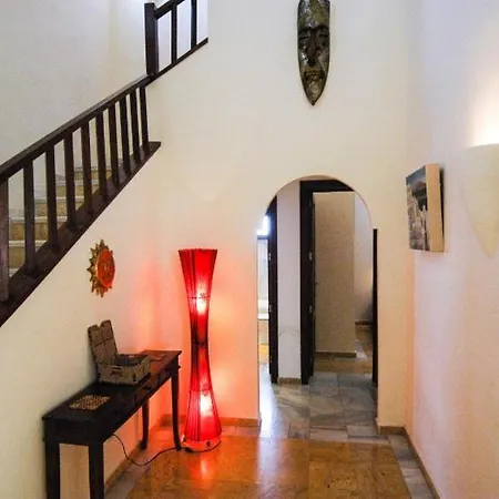 Villa In Playa Blanca Sleeps 6 With Pool And Wifi *