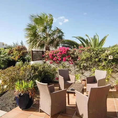 In Playa Blanca Sleeps 6 With Pool And Wifi *